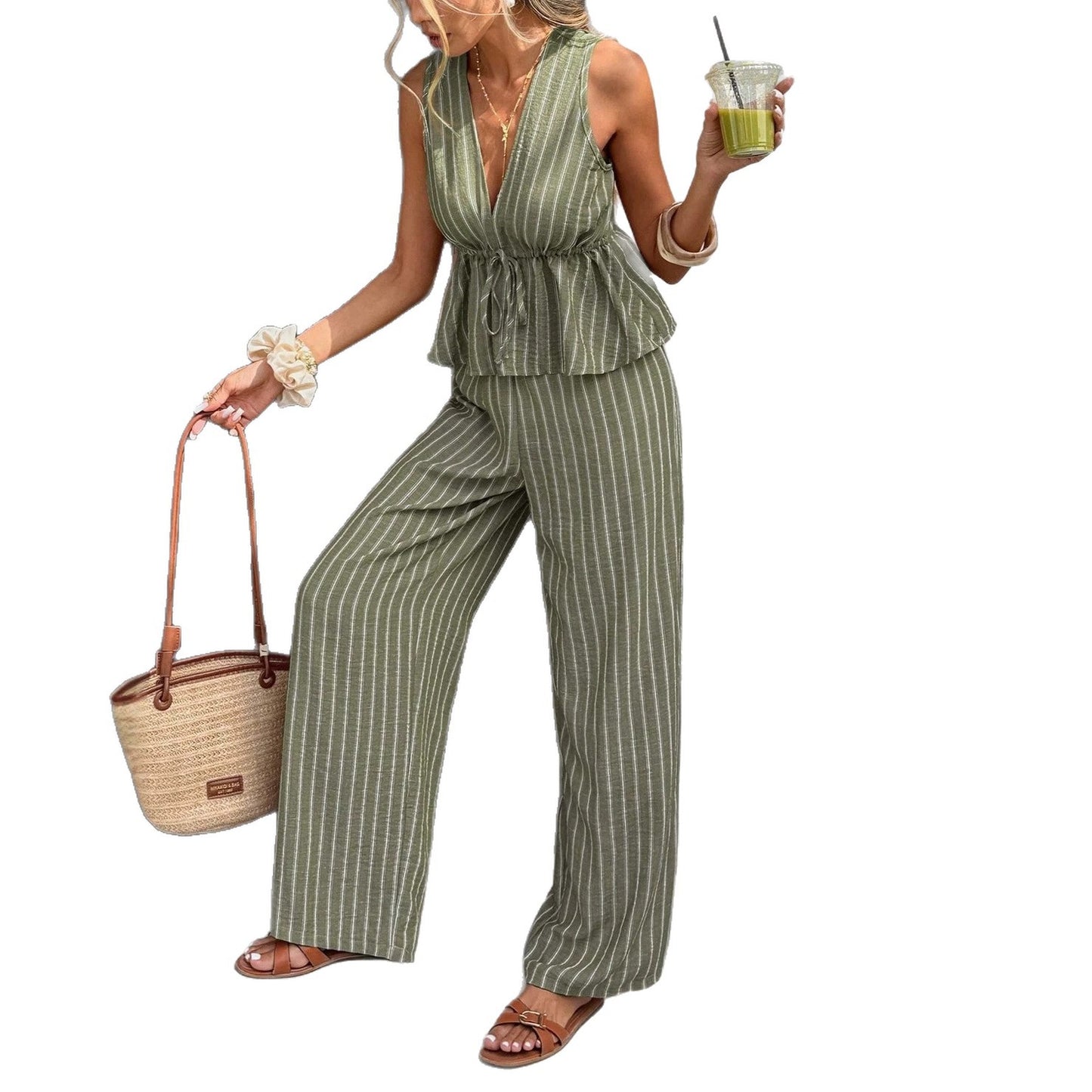 Casual vacation outfit