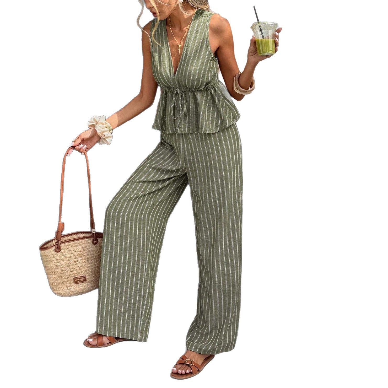 Casual vacation outfit