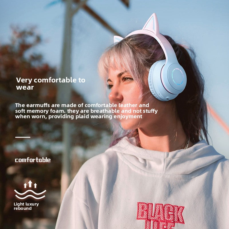 Cat ear Bluetooth headphones