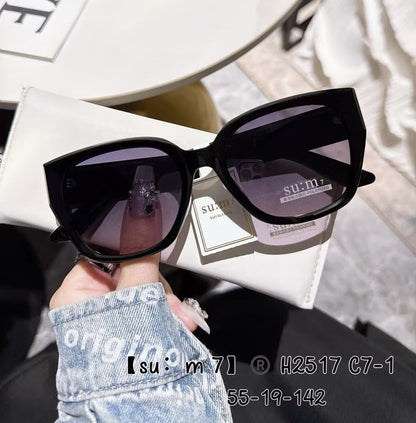 Cat-eye trendy sunglasses