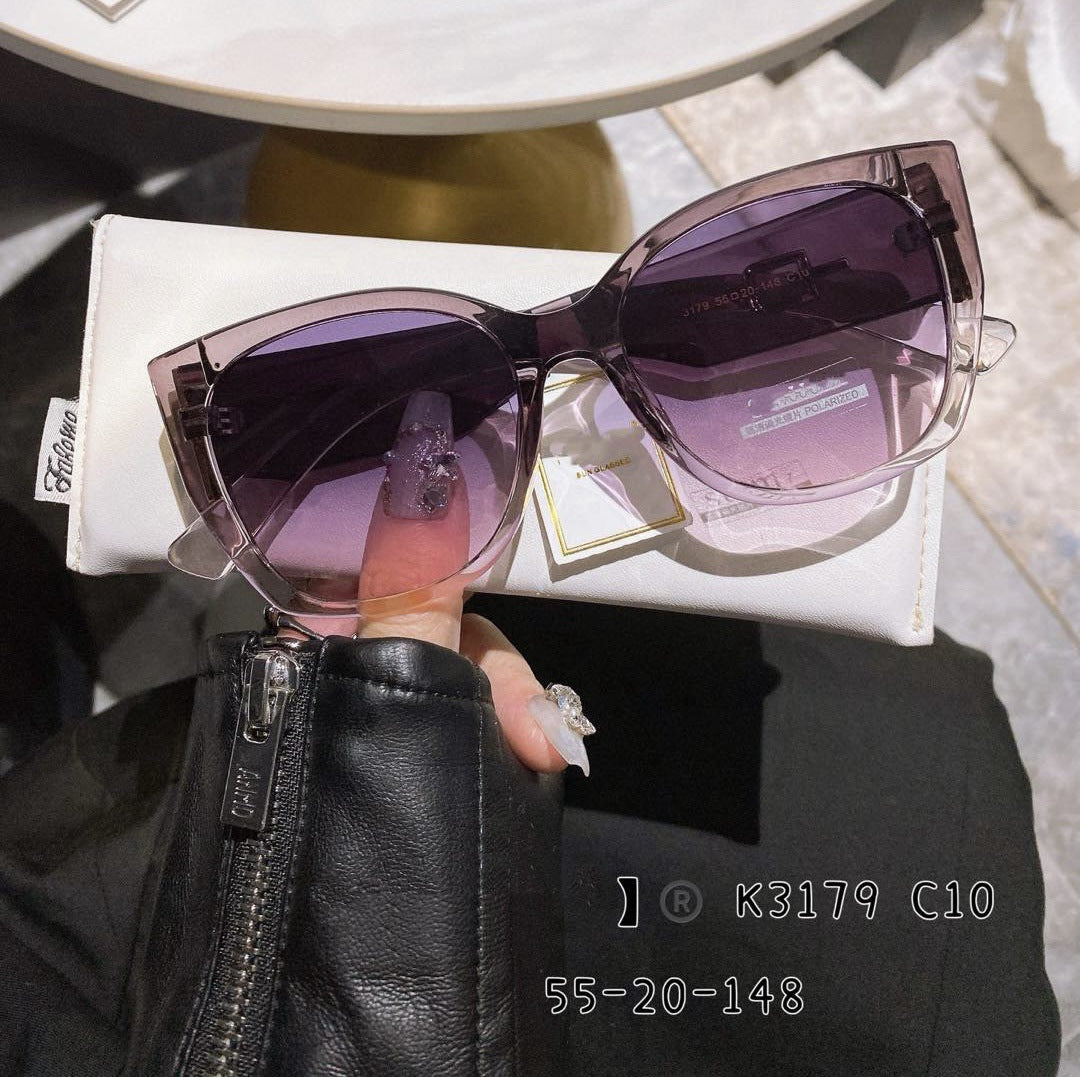 Cat-eye trendy sunglasses