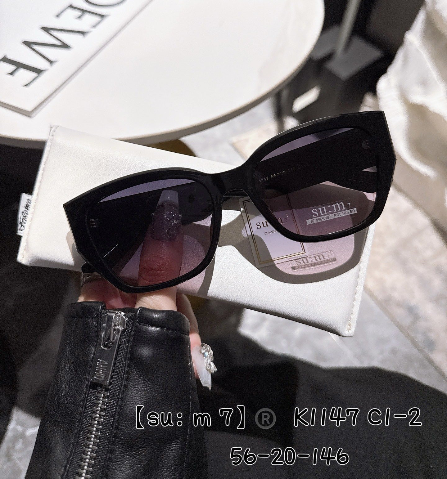 Cat-eye trendy sunglasses