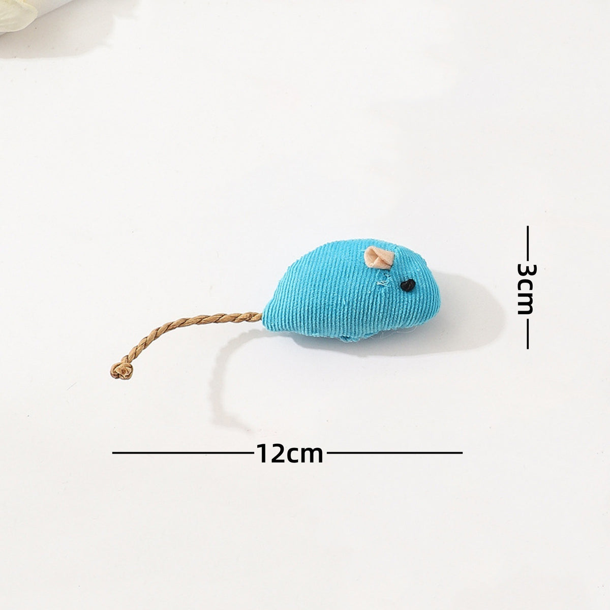 Cat toy: realistic plush mouse