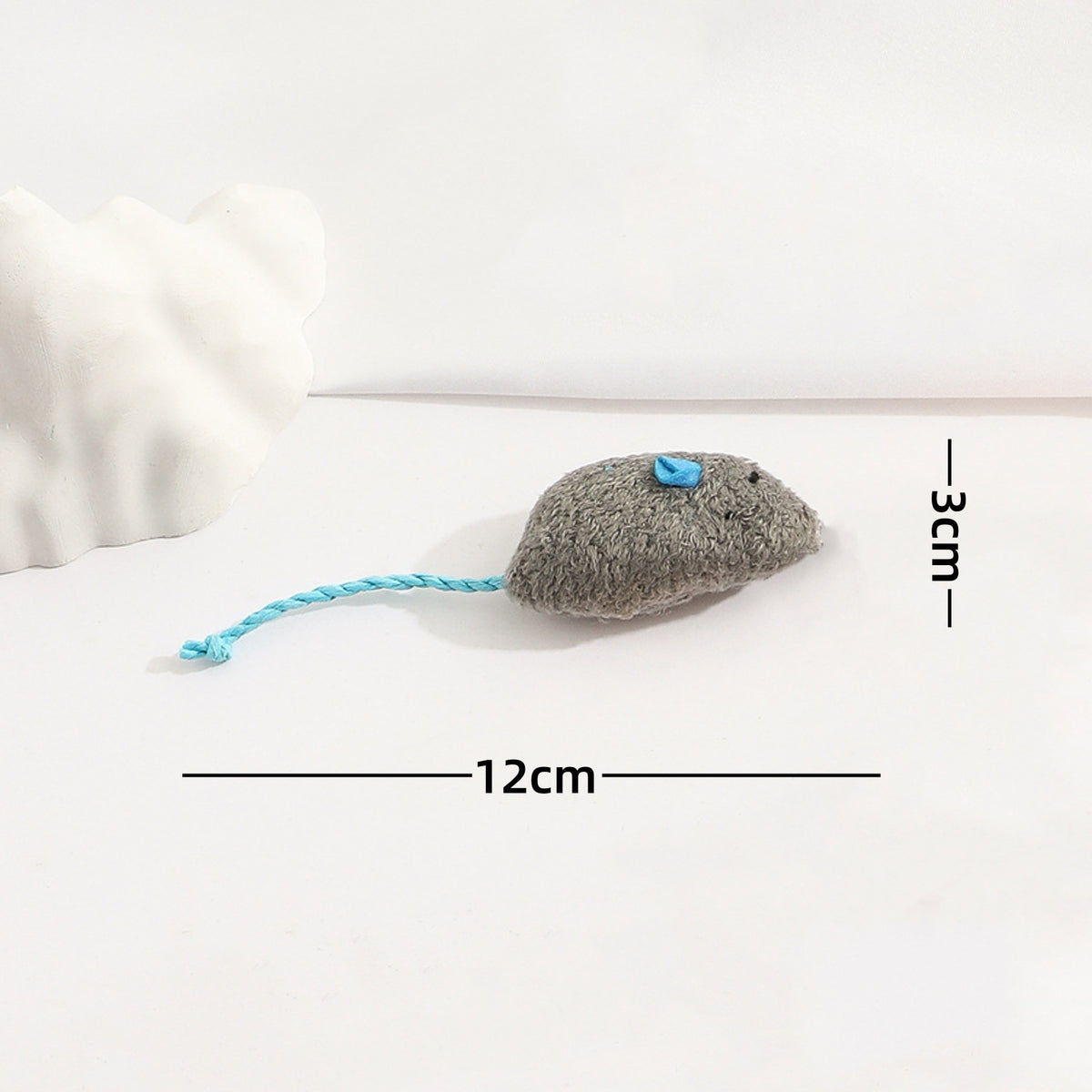 Cat toy: realistic plush mouse