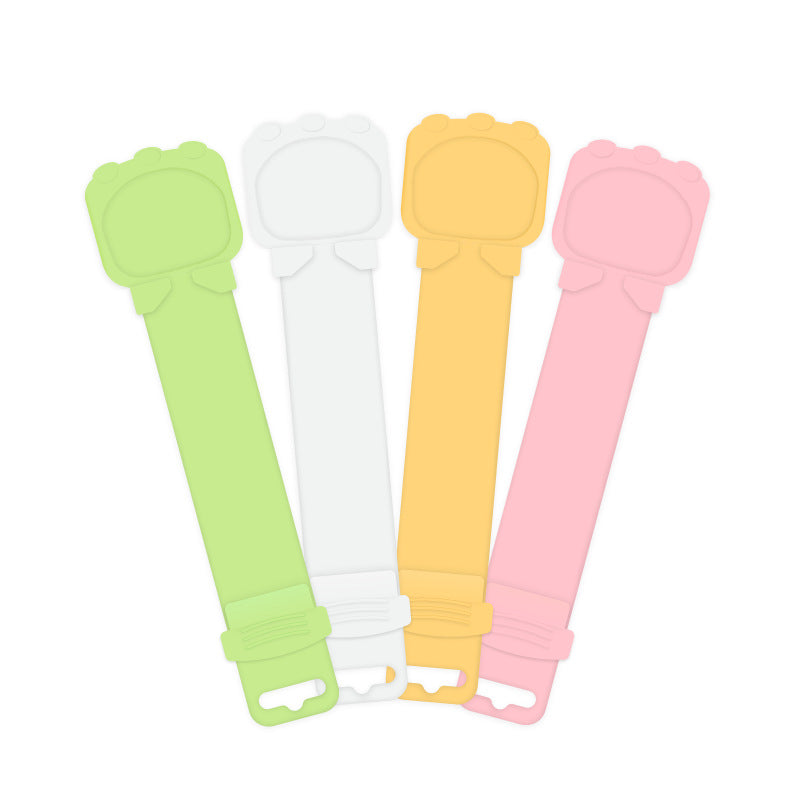 Cat Treat Squeezer Dispenser