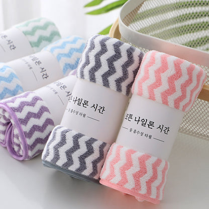 Cationic high density warp knitted coral fleece towel
