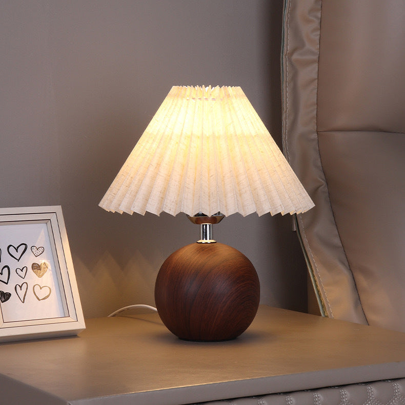 Ceramic bedroom bedside lamp