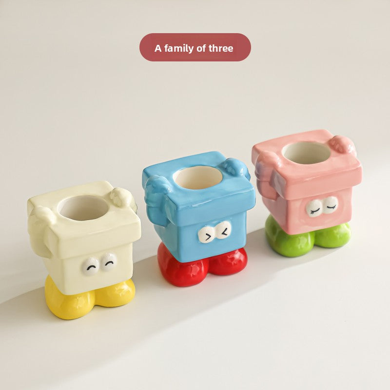 Ceramic electric toothbrush holder