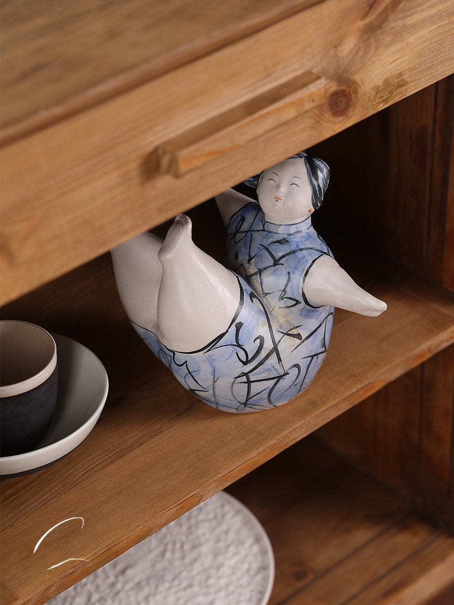 Ceramic figurine