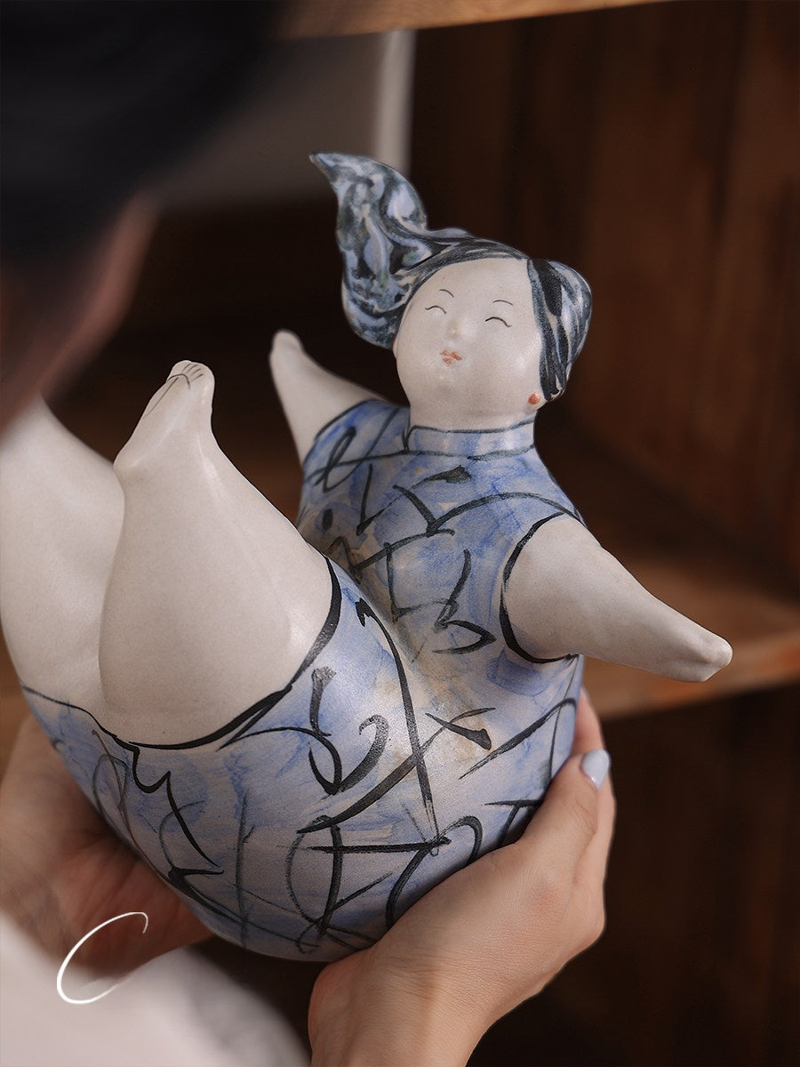 Ceramic figurine