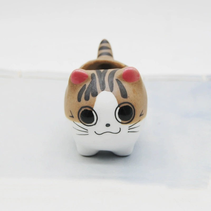 ceramic flowerpot