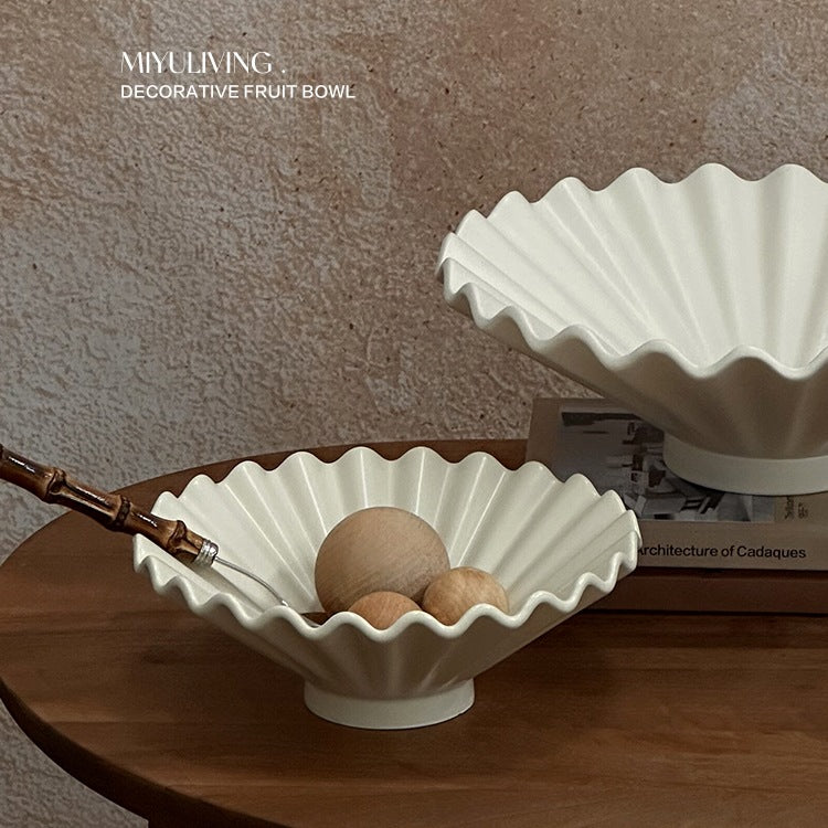 Ceramic fruit bowl