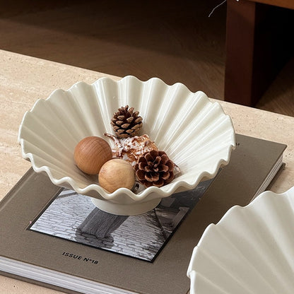 Ceramic fruit bowl