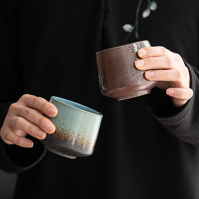 Ceramic kiln-changed mugs