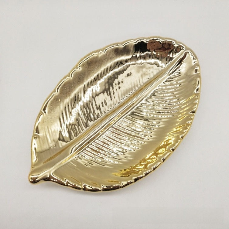 Ceramic leaf jewelry tray