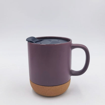 Ceramic mug with cork base