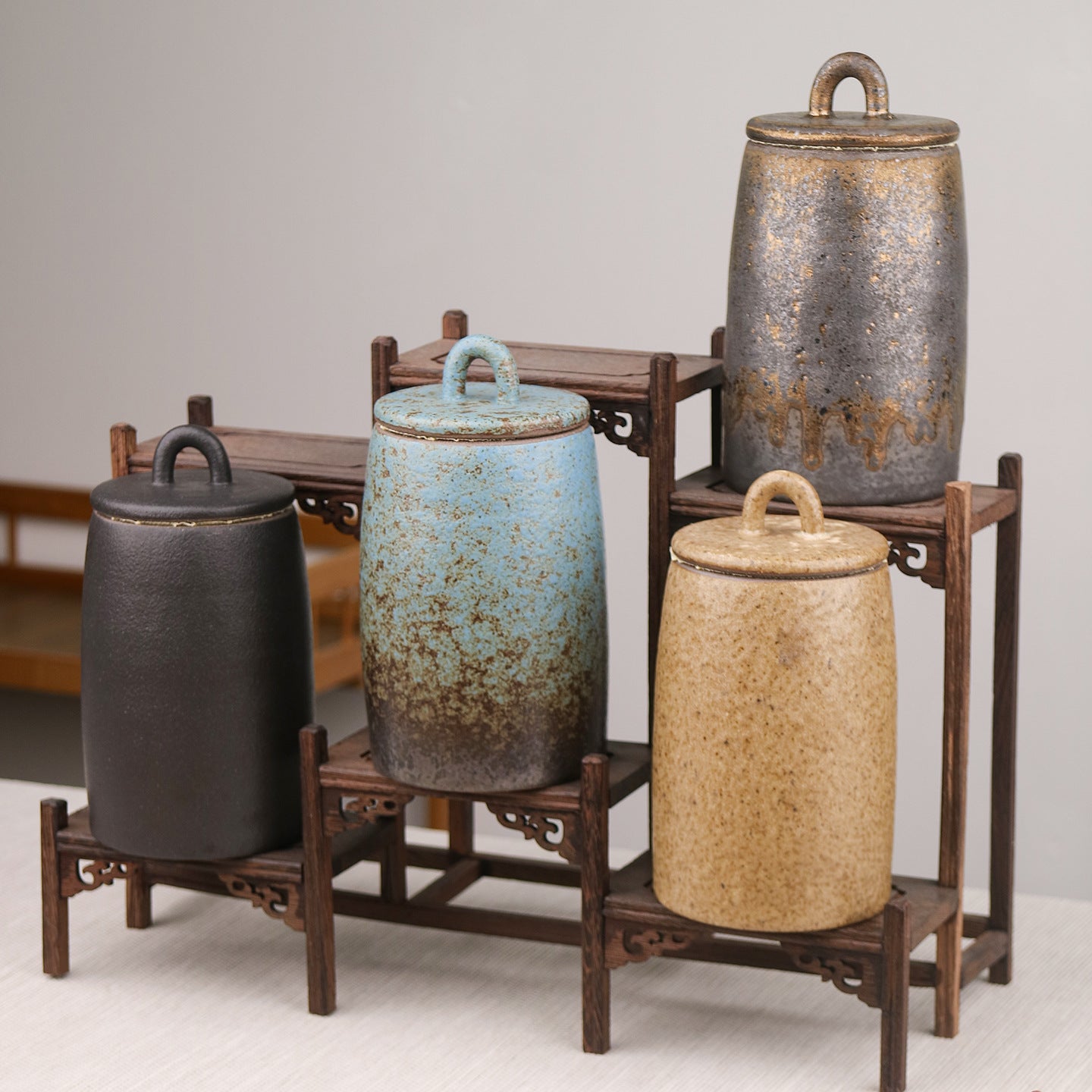 Ceramic sealed jar