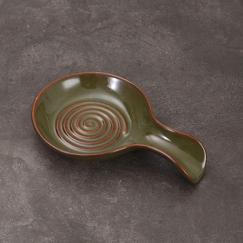 Ceramic spoon rest