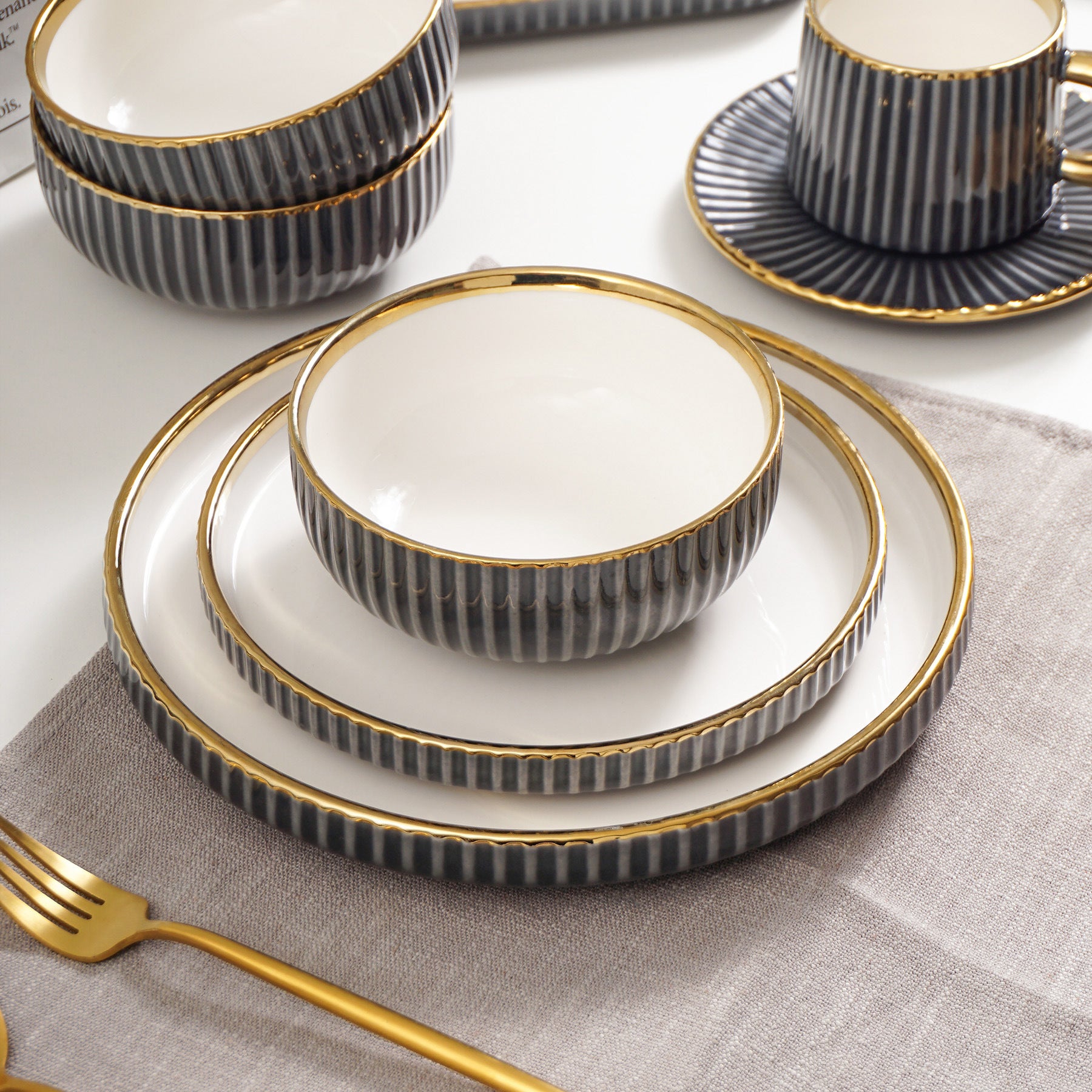 ceramic tableware