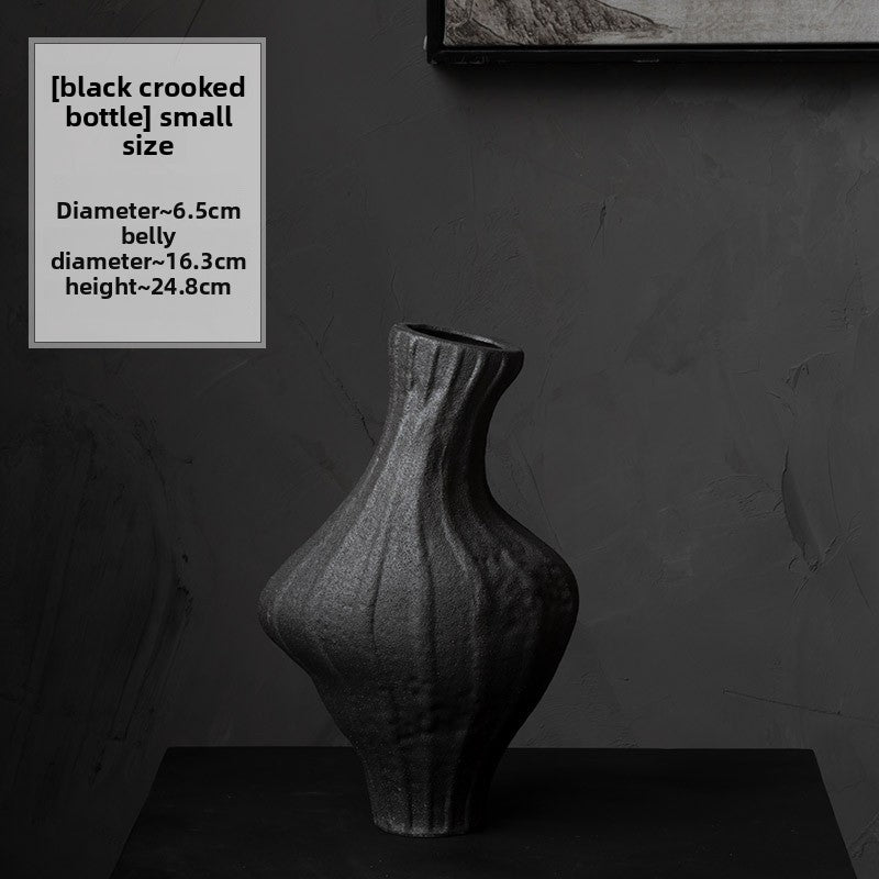 Ceramic vase - luxurious and high-end art piece
