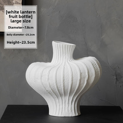 Ceramic vase - luxurious and high-end art piece