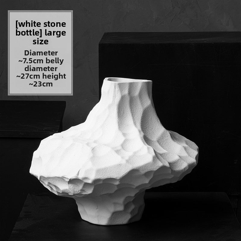 Ceramic vase - luxurious and high-end art piece