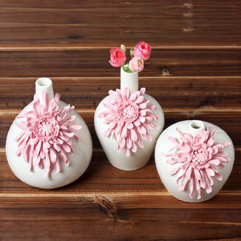 Ceramic Vase ornaments