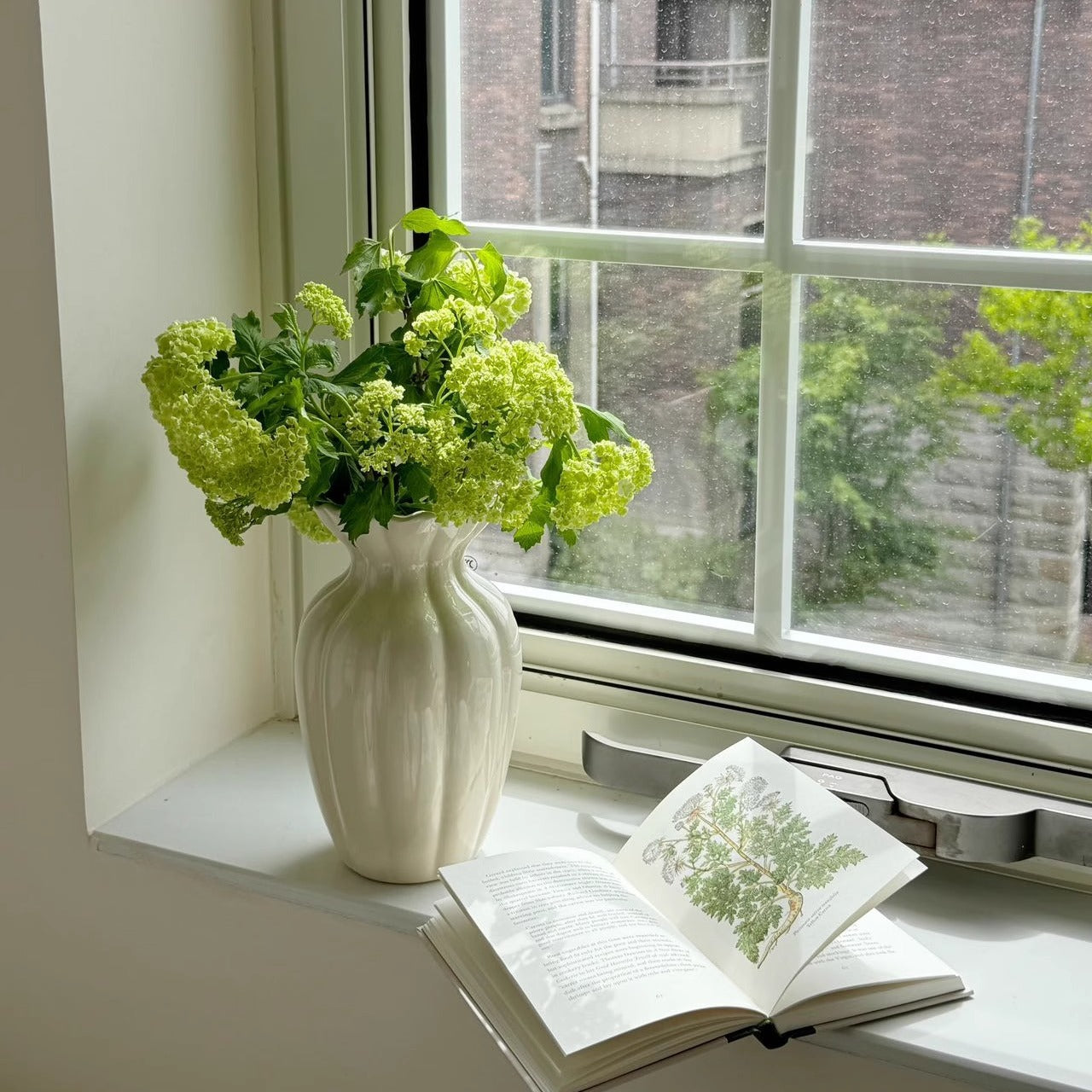 Ceramic vase