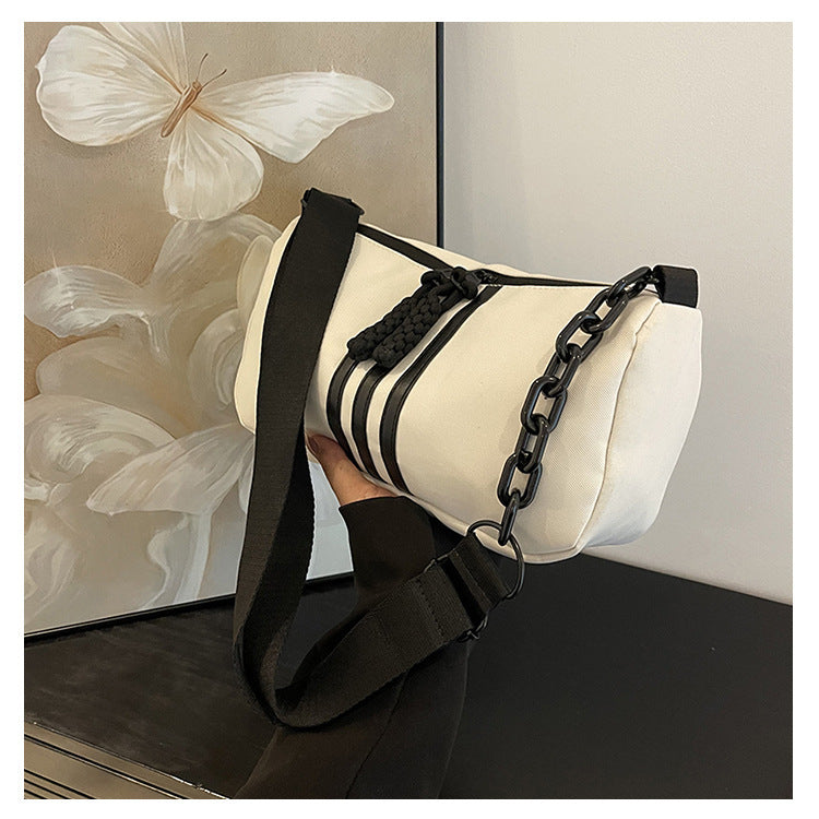 chain messenger bag