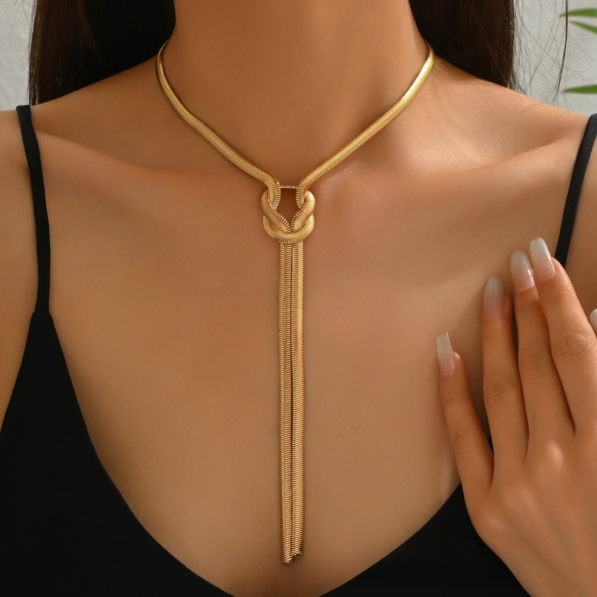 Chain Tassel Necklace