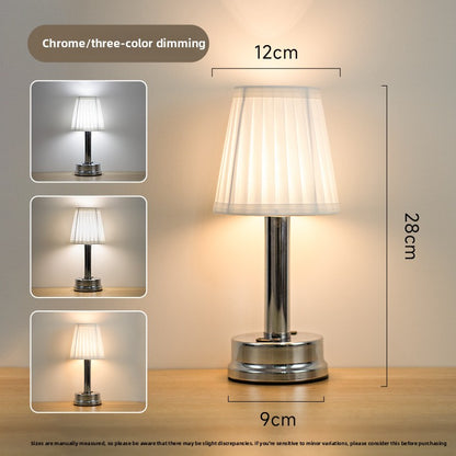 Charging desk lamp