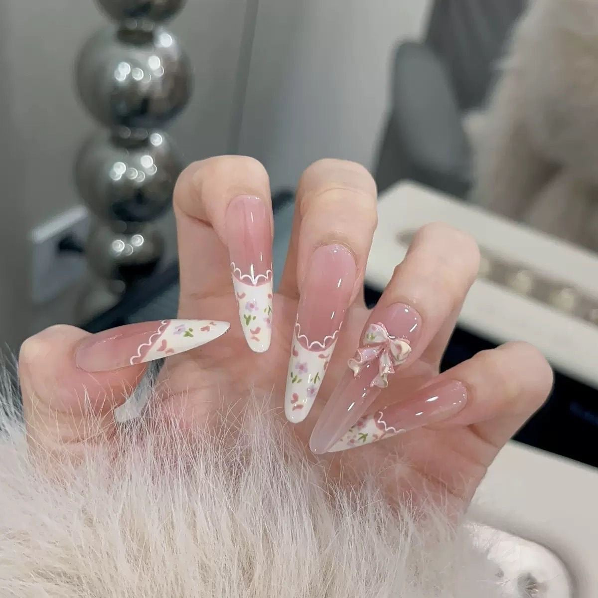 Chasing Light Cat Eye Wearable Nail Stickers