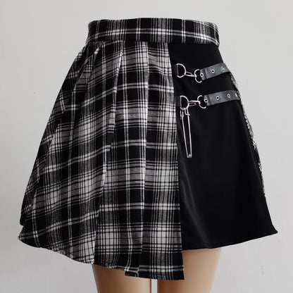 Checkered Contrast Chain Pleated Skirt