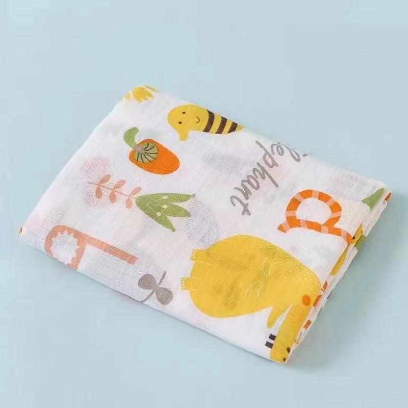 Checkered cotton gauze bath towel