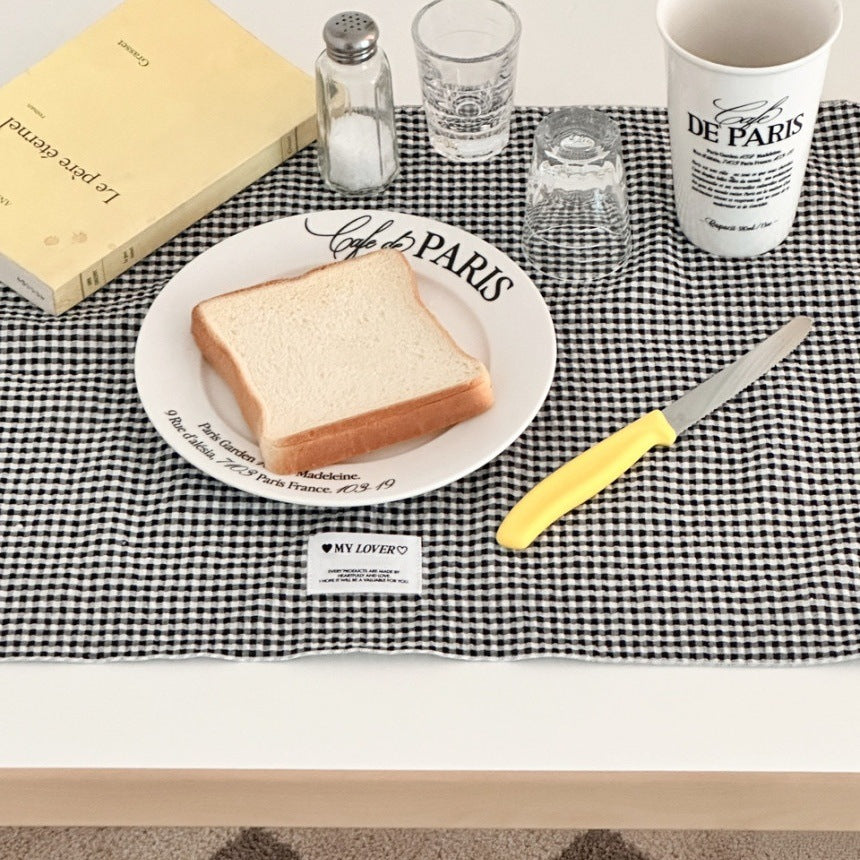 Checkered dishcloth