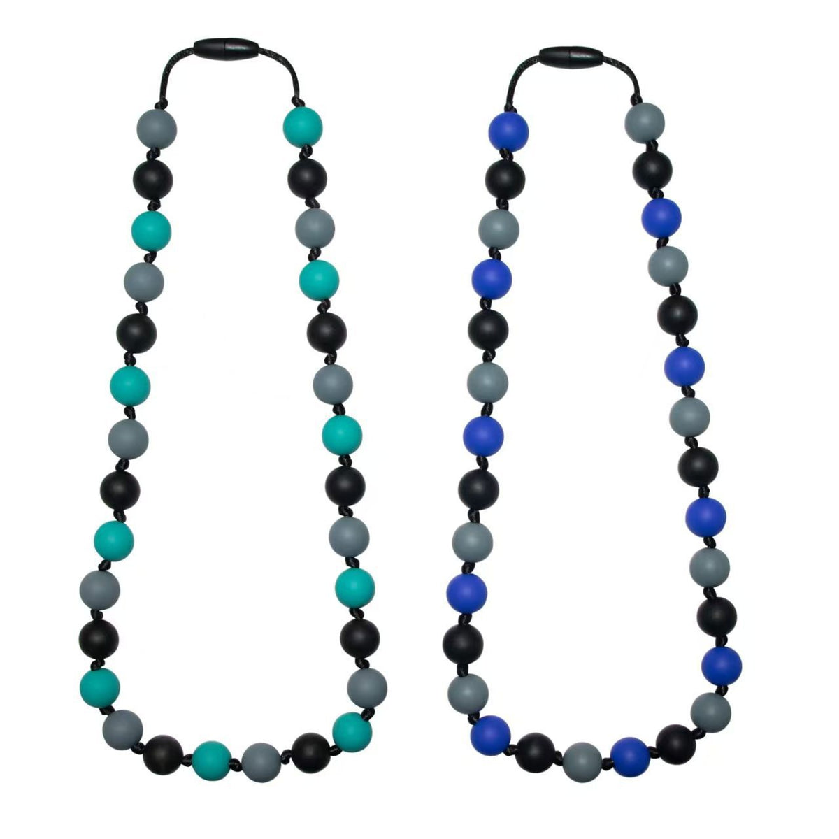 Chewing toy necklace