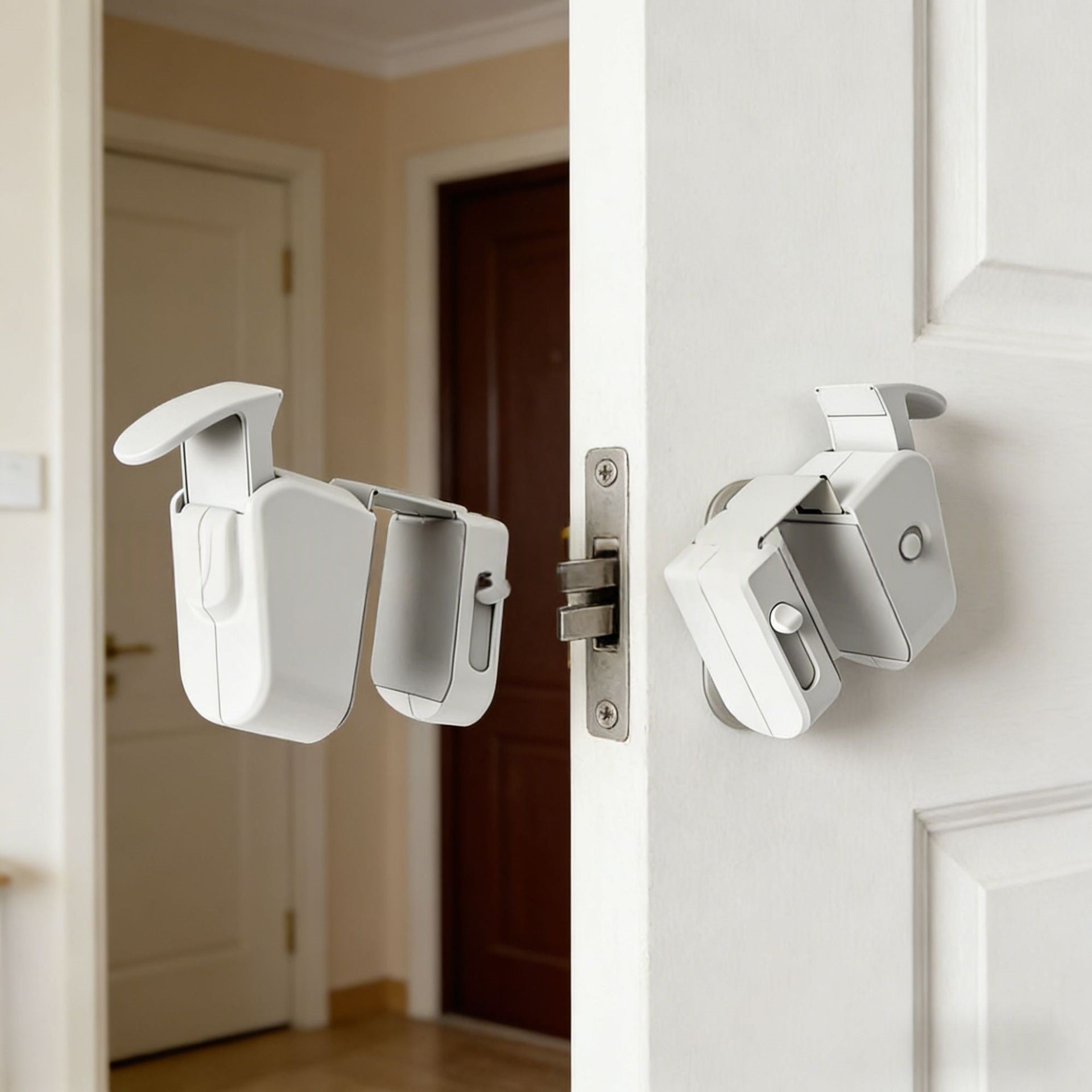 Childproof Safety Lock for Interior Doors
