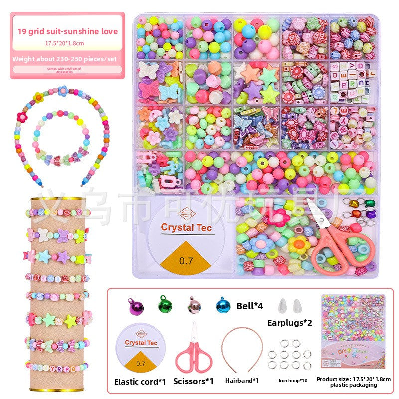 Children's bead stringing toys