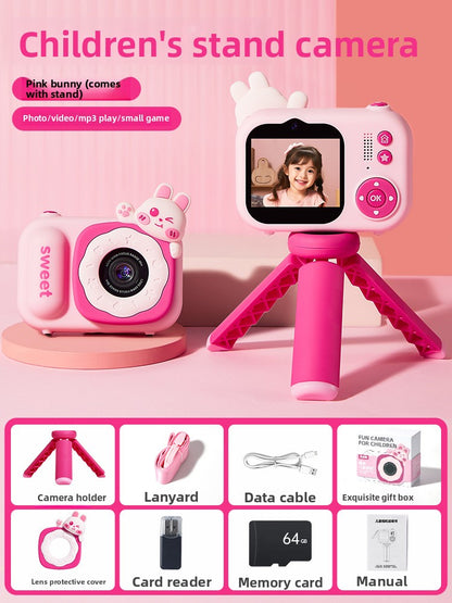 Children's cameras can take pictures of toys