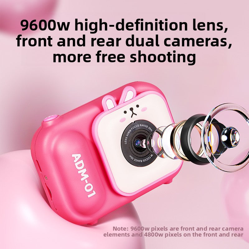 Children's cameras can take pictures of toys