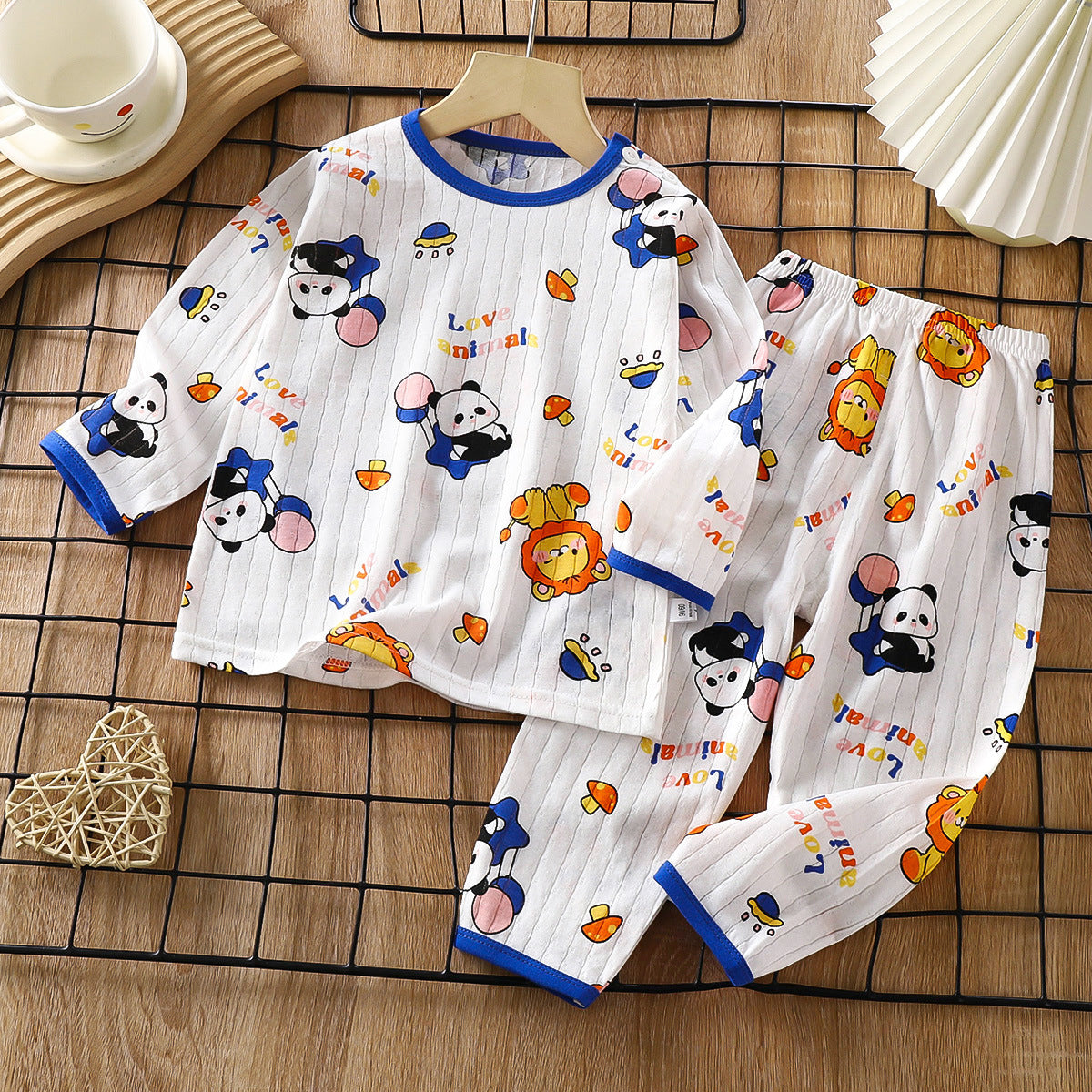 children's clothing
