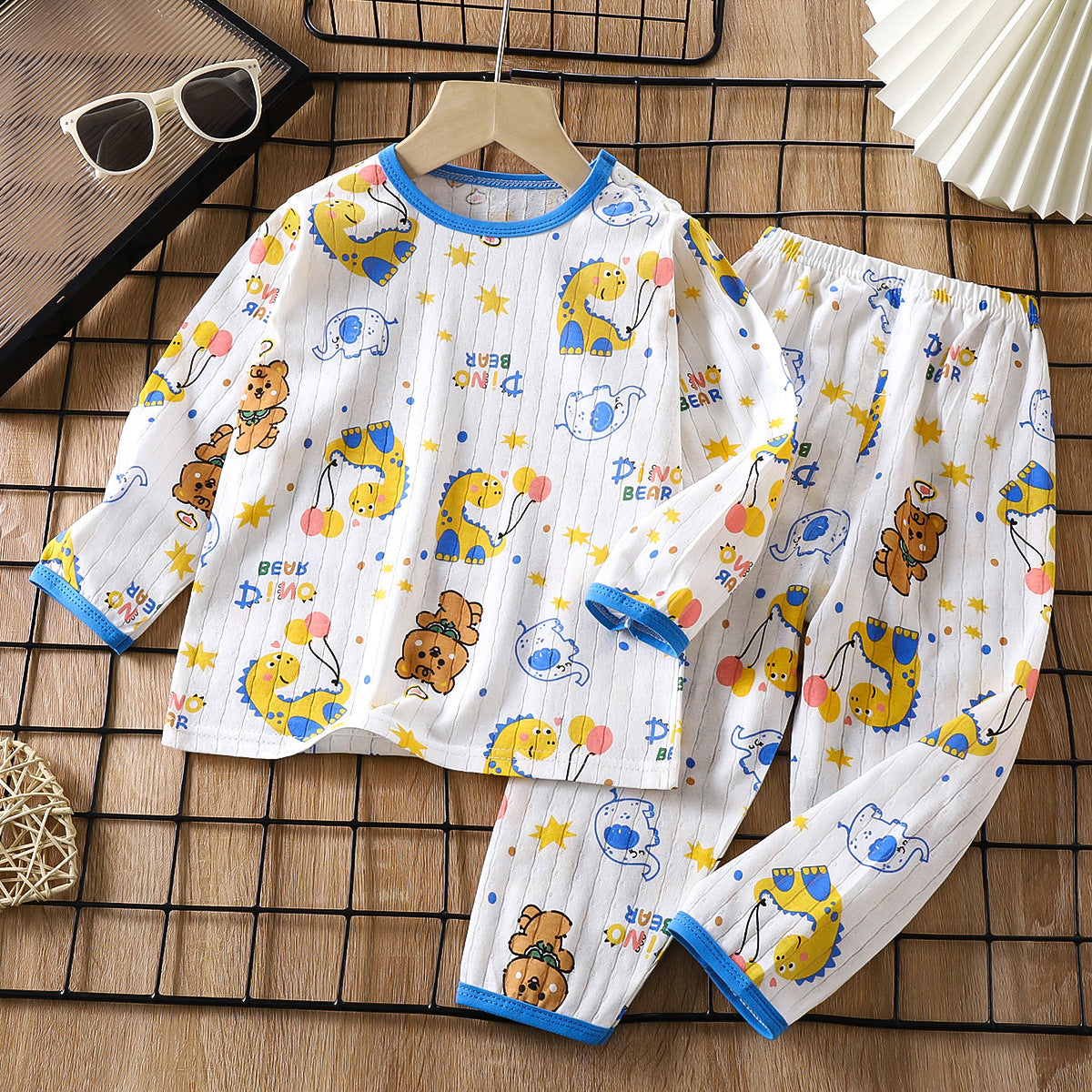 children's clothing