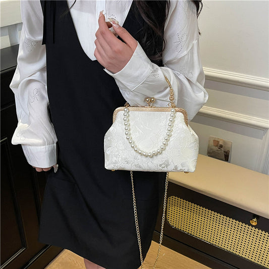 Chinese Style Bamboo Clip Shoulder Crossbody Bag