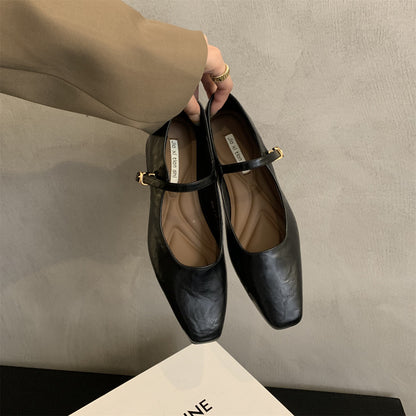 Chunky-heeled Mary Jane leather shoes