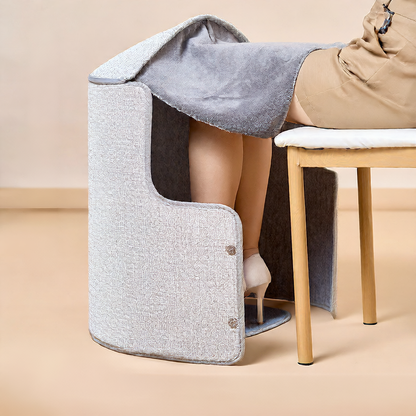 Circular warm foot warmer with a wraparound design