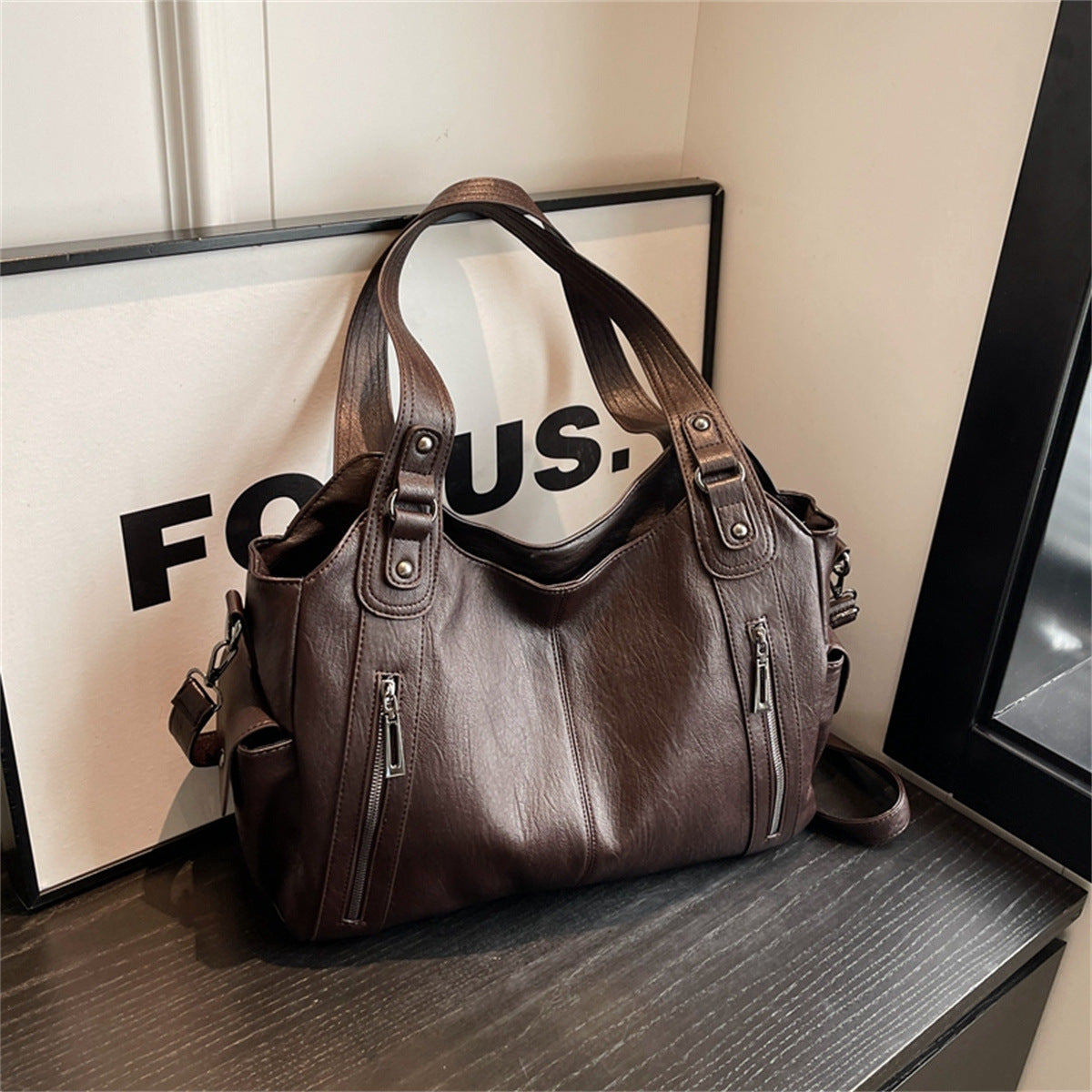 Classic Large Capacity Tote Bag