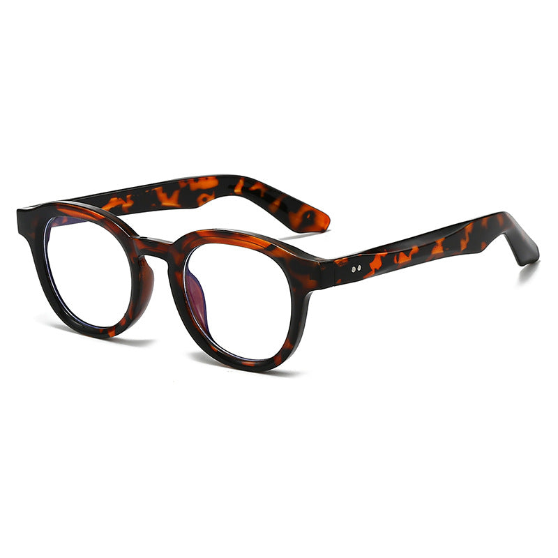Classic Round Frame Sunglasses