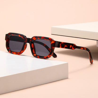 Classic Square Frame Sunglasses