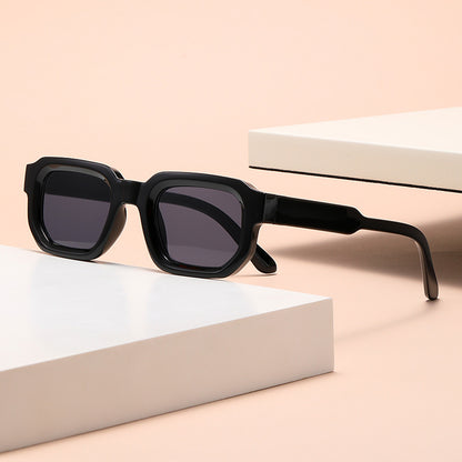 Classic Square Frame Sunglasses