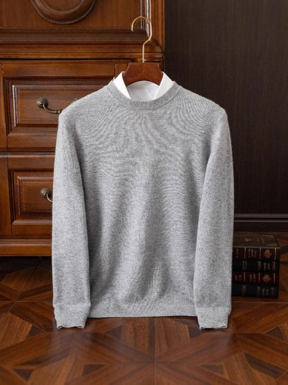 Classic versatile thick wool sweater with round V-neck